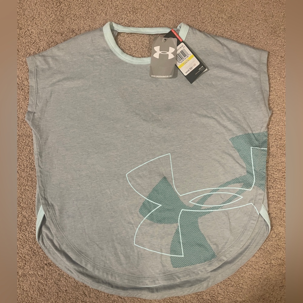 NWT Under Armor girls/youth grey/green workout top